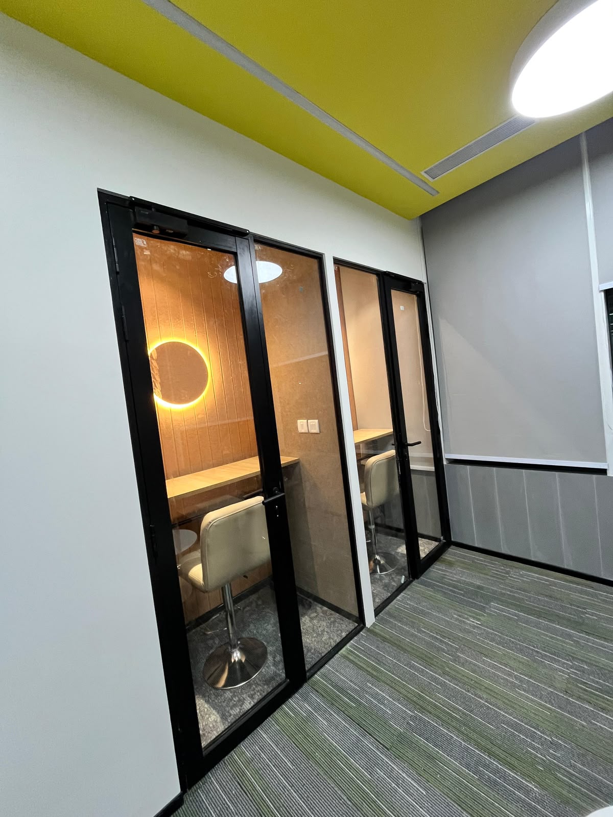 Ultragenic office interior by Global Green, view 5